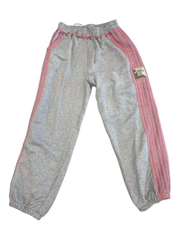 The GVGallery Raspberry Hills Aunt Kathy Sweat Pant Grey