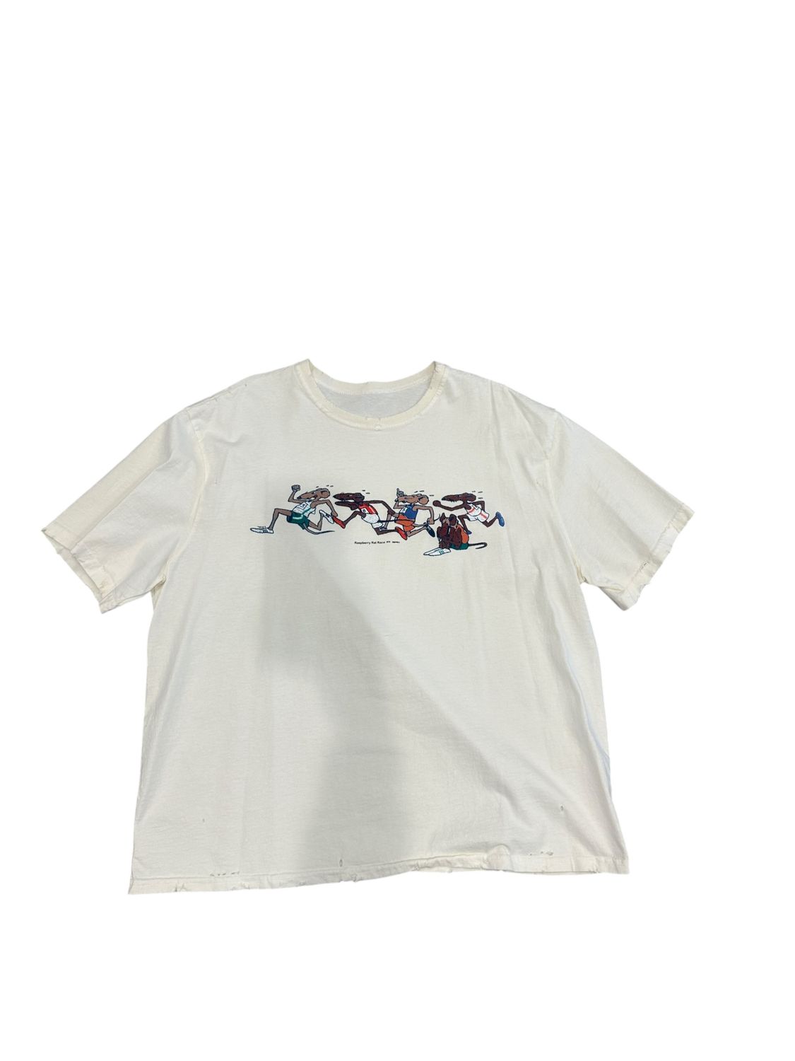 The GVGallery Raspberry Hills Rat Race T-Shirt Cream