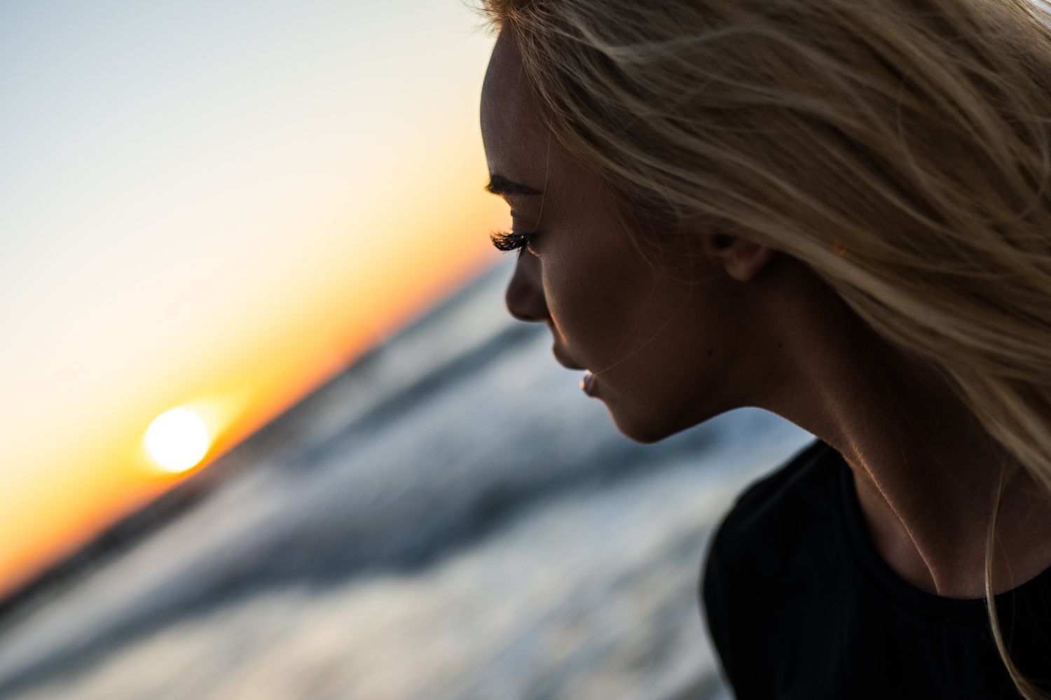 Space Traveler Gold T-SHIRT