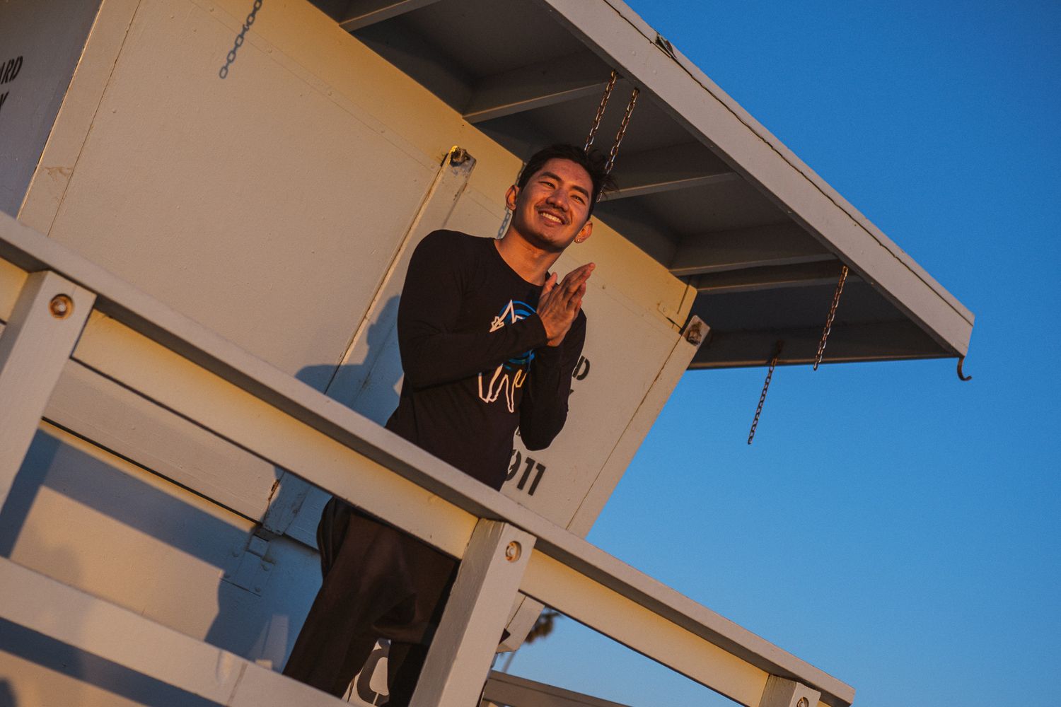 Space Traveler Blue LONGSLEEVE