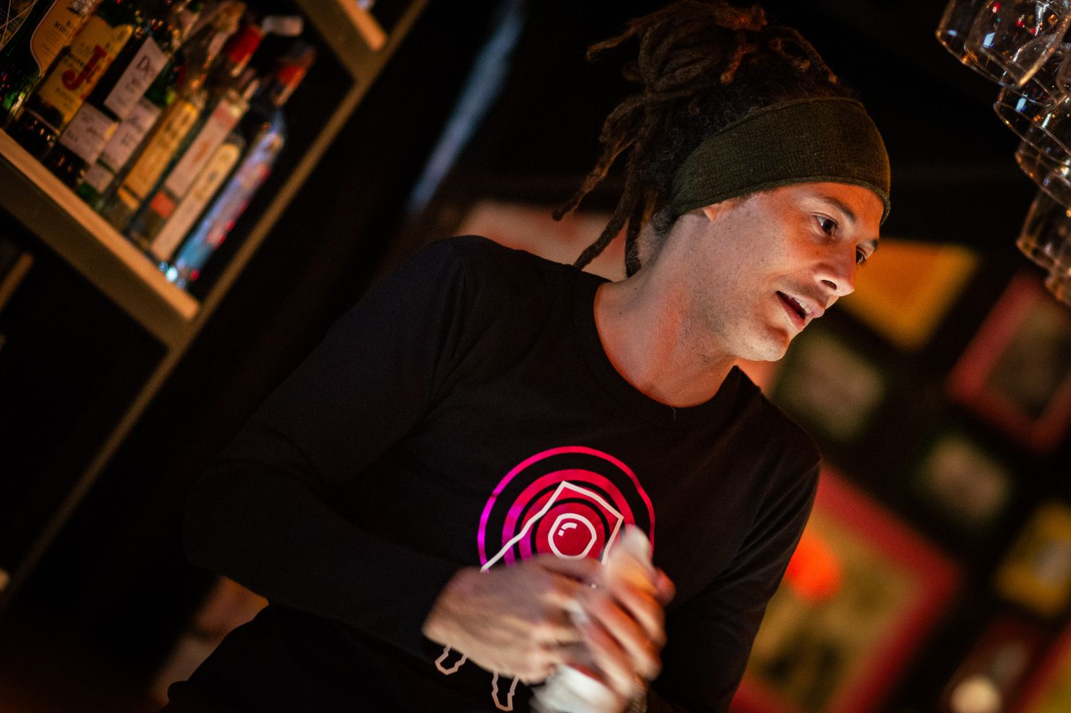 Space Traveler Pink LONGSLEEVE