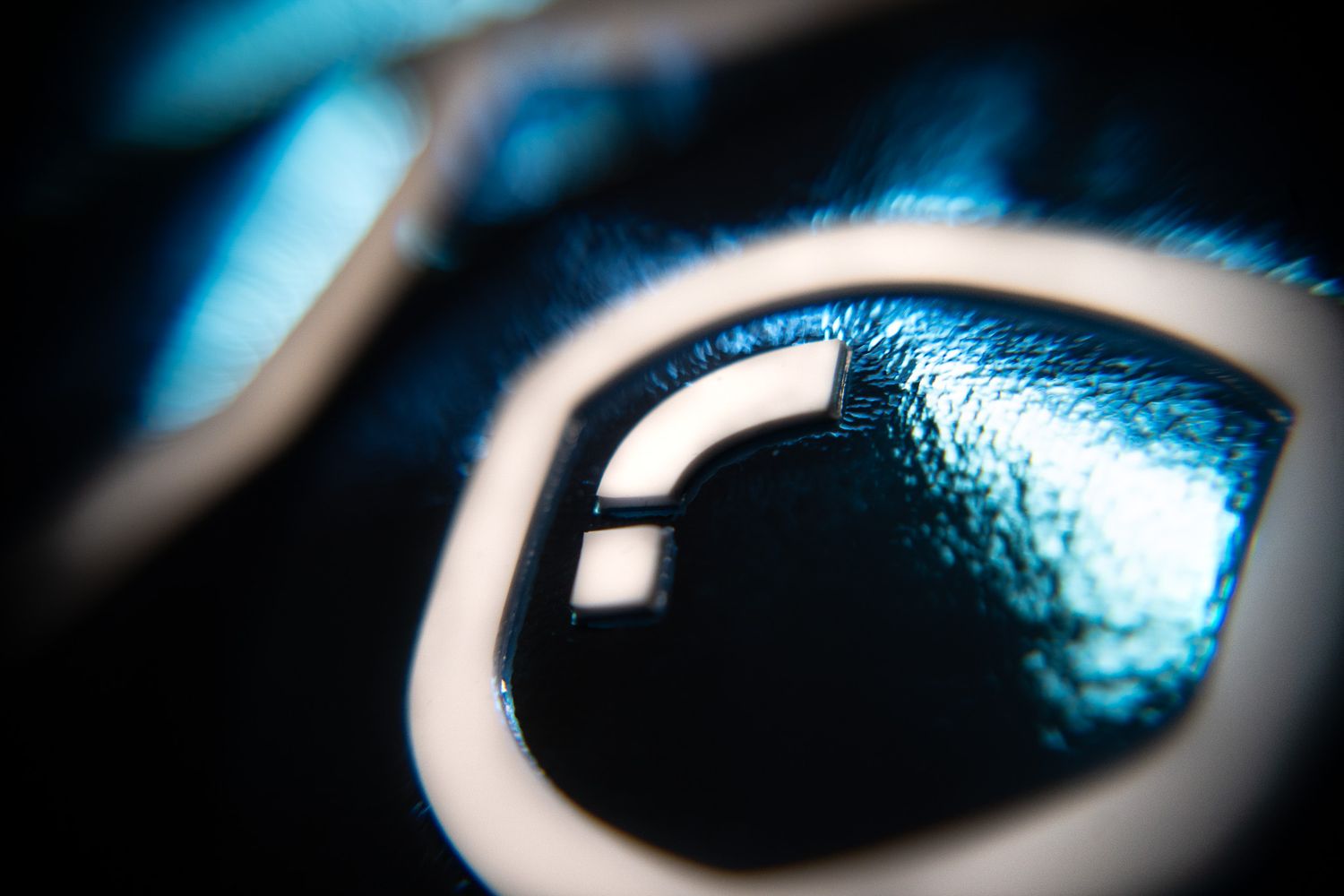 Space Traveler Skate T-SHIRT