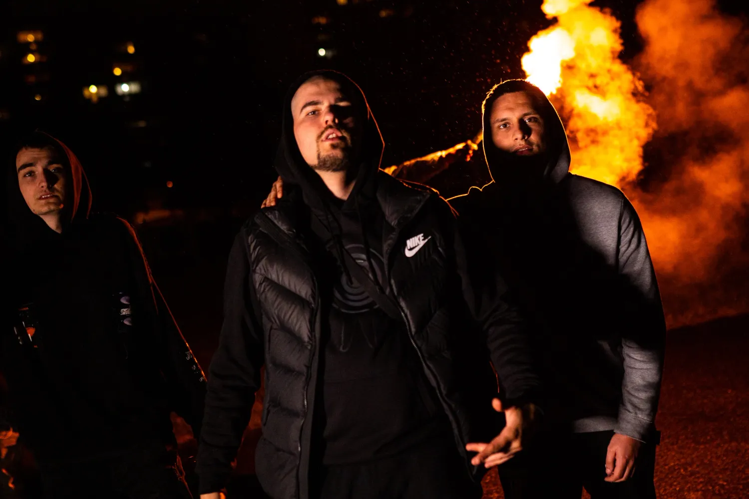 Space Traveler Black BLUZA