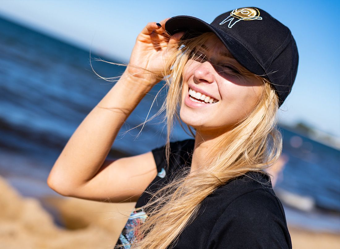 Space Traveler CZAPKA