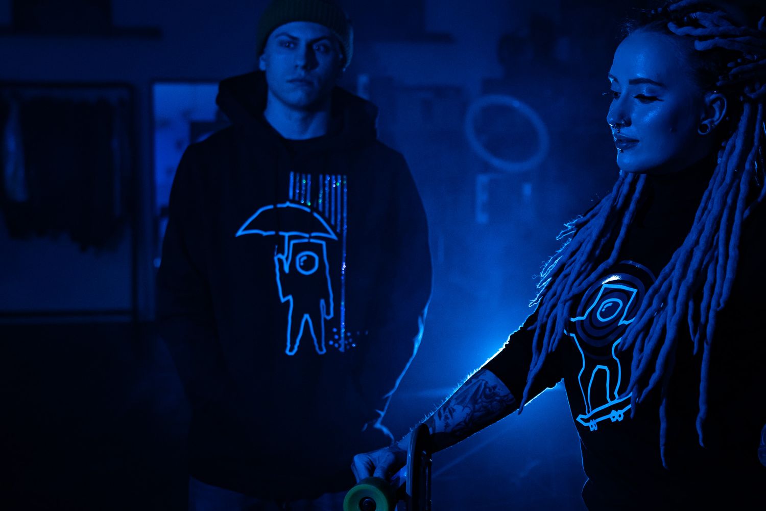 Space Traveler Rain BLUZA