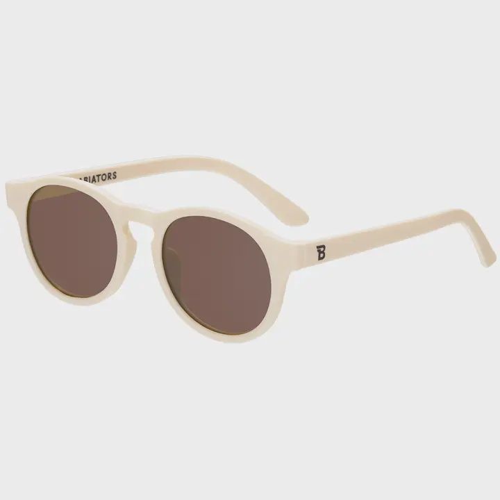Sweet Cream Keyhole Sunglasses with Amber Lens