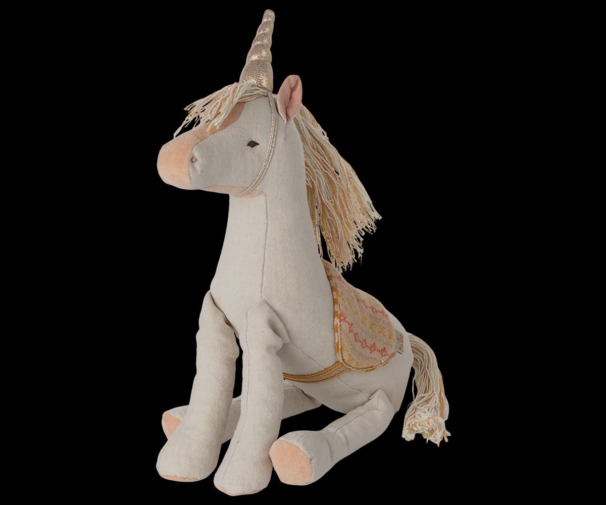 Unicorn, Medium