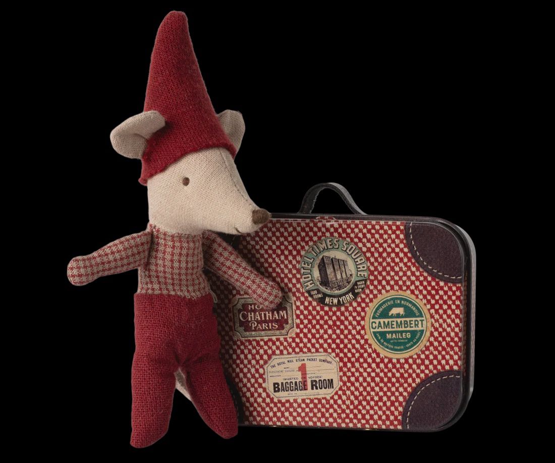 Christmas Mouse, baby in Suitcase