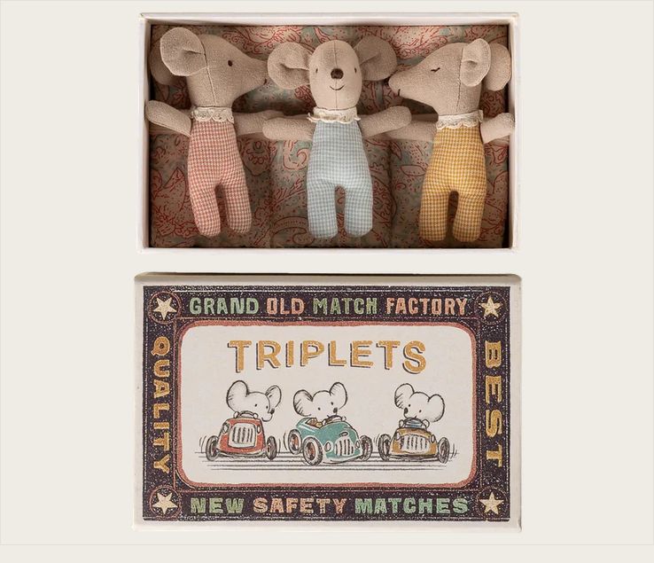 Baby Triplets in a Box - Checkered