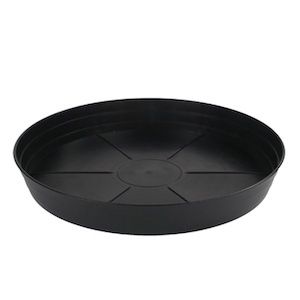 Molded Plastic Saucer - Black