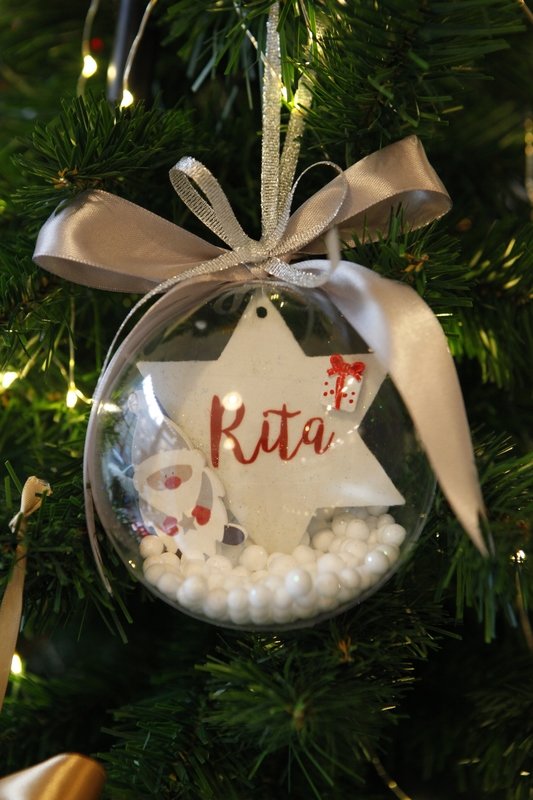 Zvjezdica i snjegović sa imenom