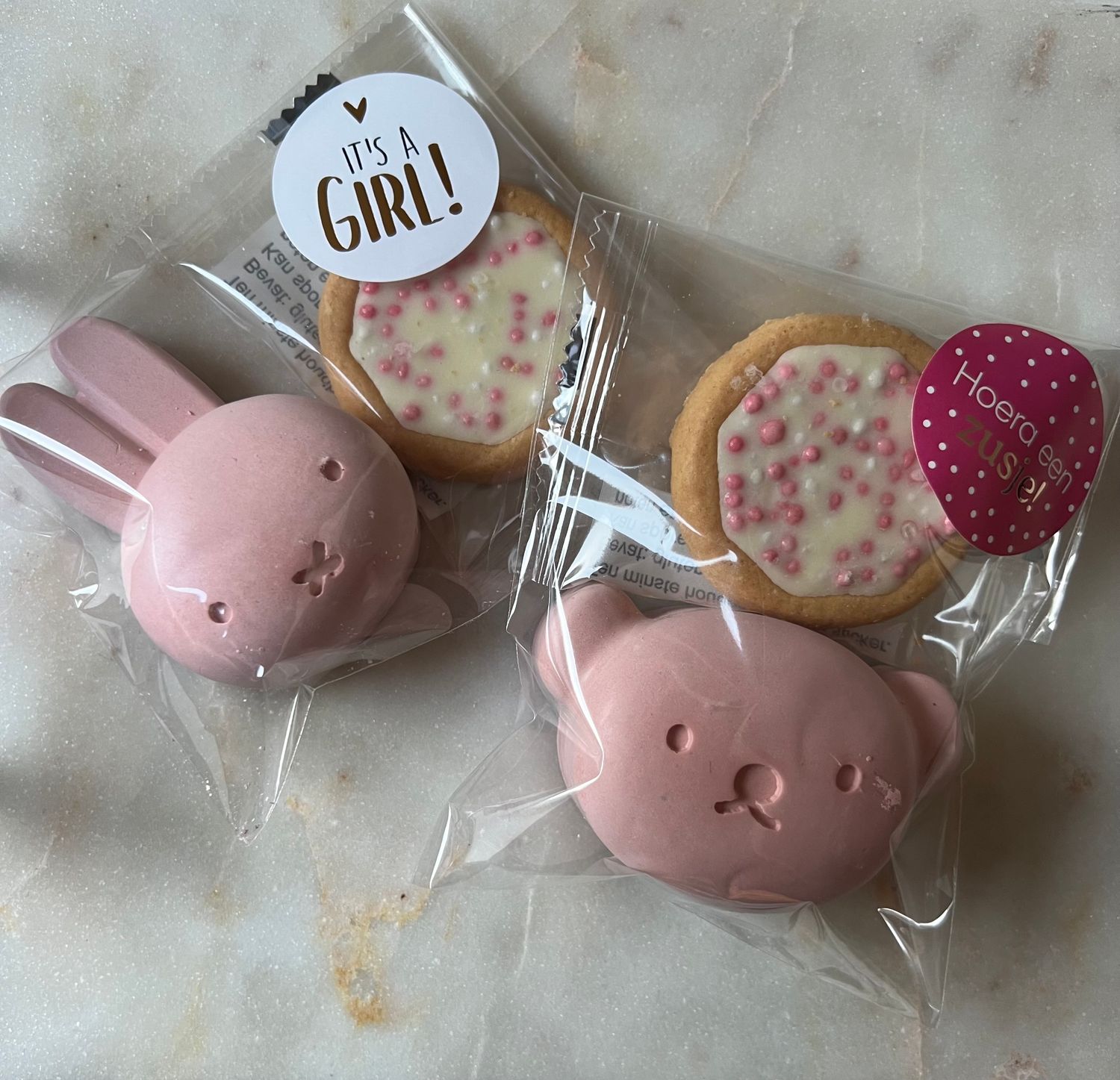 Geboortetraktatie Meisje - Stoepkrijt Nijntje Geboortekoekje