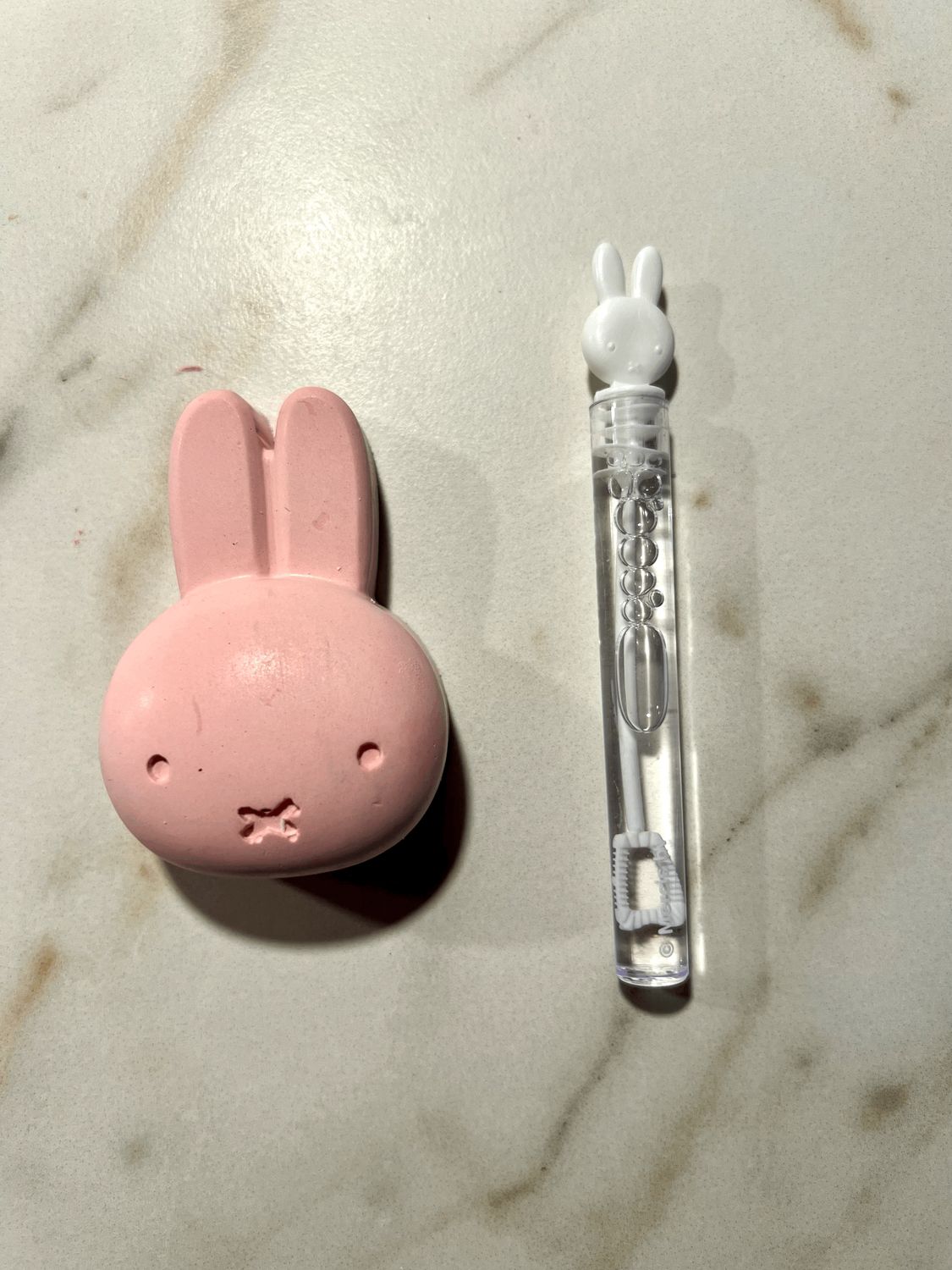 Traktatie Stoepkrijt Nijntje Meisje - Bellenblaas