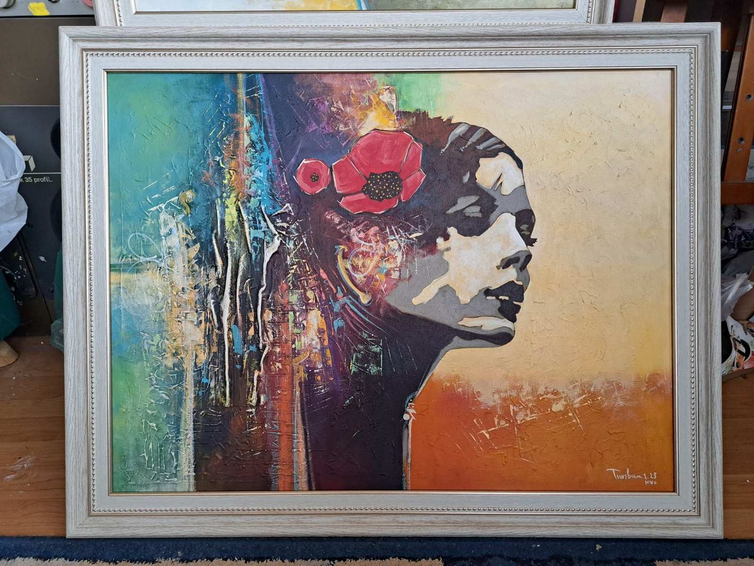 Девојка со цвет