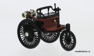 IXO 331N Coche de motor de patente Benz, negro 1:43