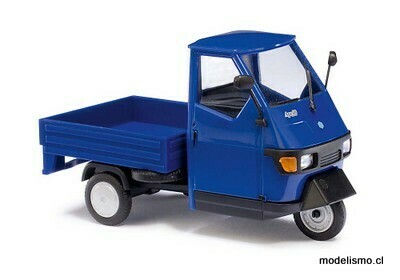 Busch 1:43 60002 Piaggio Ape 50, azul