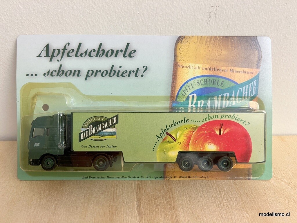 H0 1:87 Camión con remolque MAN - Bad Brambacher Apfelschorle