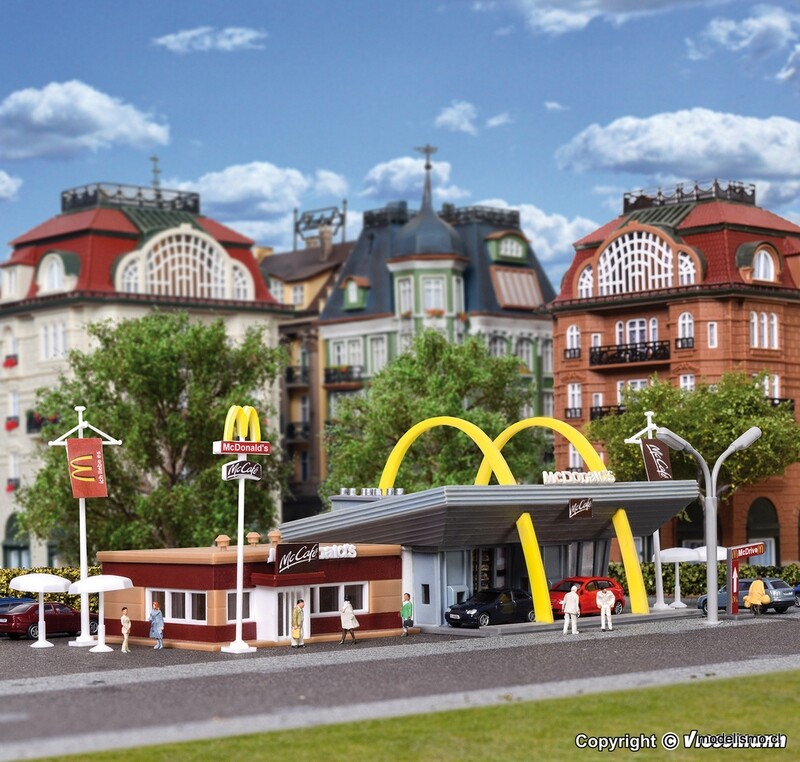 Vollmer 47766 N ​Restaurante de comida rápida McDonald´s con McCafé