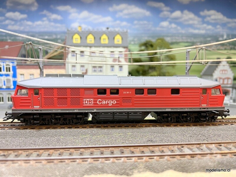 Märklin 36420 Locomotora Diesel Ludmilla pesada Usado
