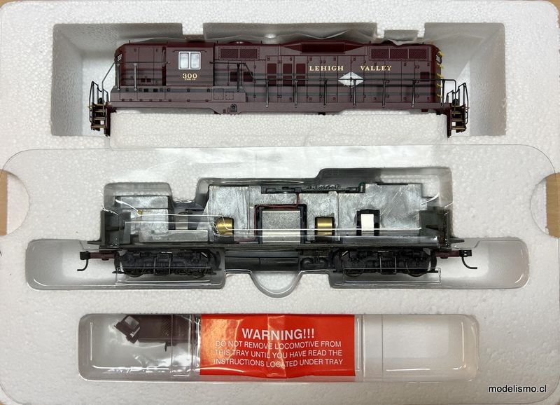 Proto 2000 GP9 Phase III Locomotive 21698 Lehigh Valley #300 w/dynamic brakes