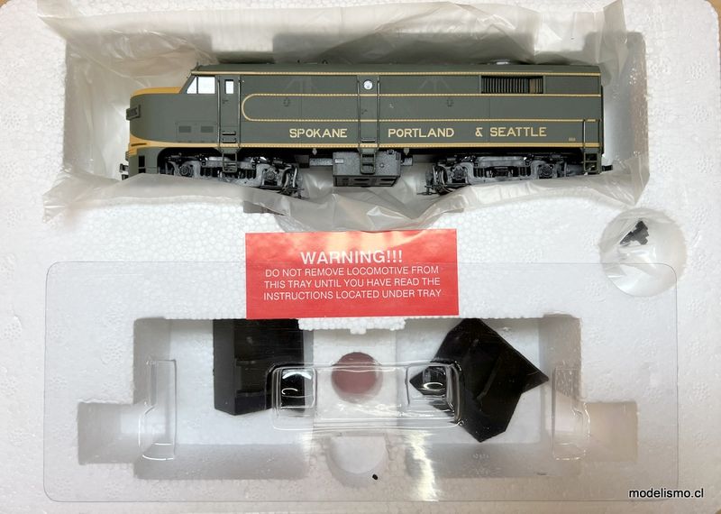 Proto 2000 FA2 Locomotive 8385 Spokane, Portland &amp; Seattle #868