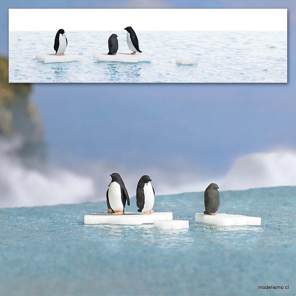 Busch 7923 ​Conjunto de acción: pingüinos sobre témpanos de hielo