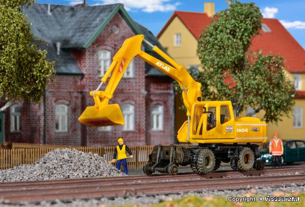 KIBRI 11451 Zettelmayer Heavy-Duty Excavator w/Accessories - Ref. A008