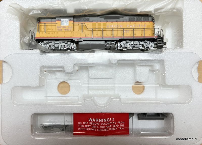 Proto 2000 GP9 Phase III Locomotive 21600 Union Pacific  #321 w/dynamic brakes