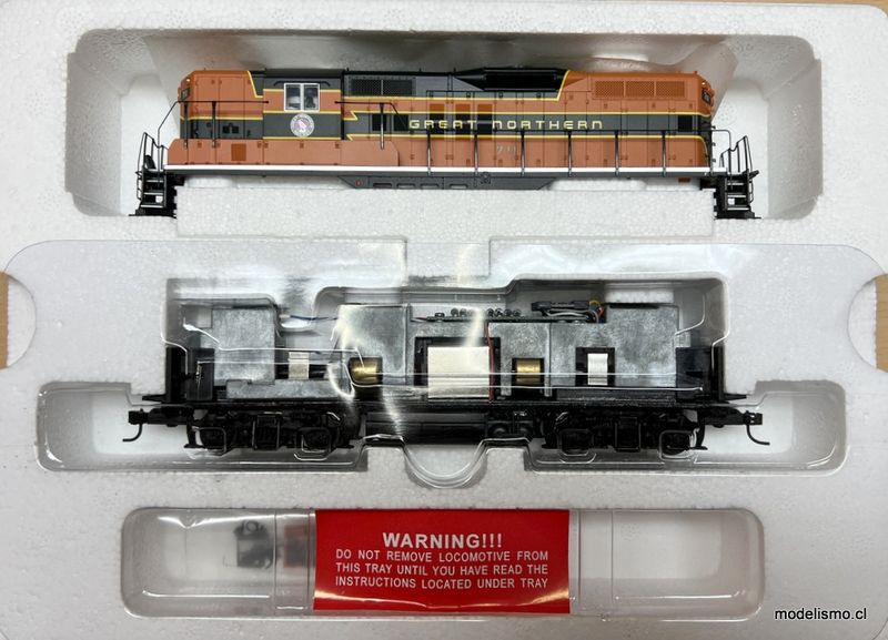 Proto 2000 GP9 II Locomotive 23610 Great Northern #711 - DCC Ready