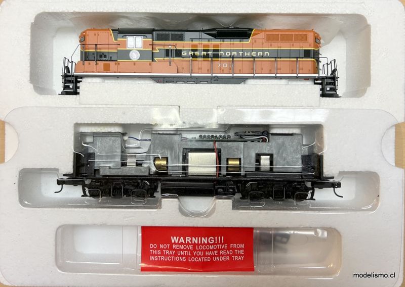 Proto 2000 GP9 II Locomotive 23608 Great Northern #703 - DCC Ready