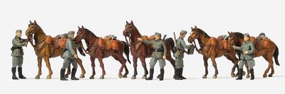 Preiser 16607 H0 - Soldados de caballería, de pie, con caballos, 1939-45, figuras sin pintar, cinco caballos y cinco jinetes.