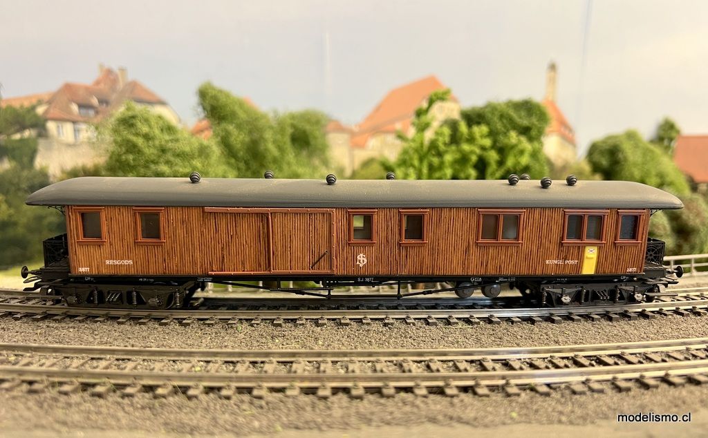 Märklin 4271 Coche de pasajeros sueco, coche postal de madera auténtica con luz - usado