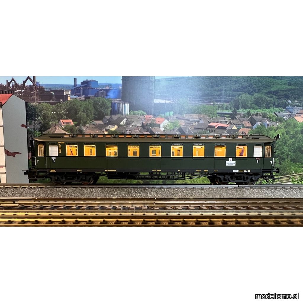 PF Fleischmann H0 568304 - Coche expreso de 3a clase, tipo C4ü (pr 08), DB. El coche tiene indicadores de cola de tren - para Märklin - usdao + luz PF Fleischmann H0 568304 - Coche expreso de 3a clase, tipo C4ü (pr 08), DB. El coche tiene indicadores de cola de tren - para Märklin - usdao + luz