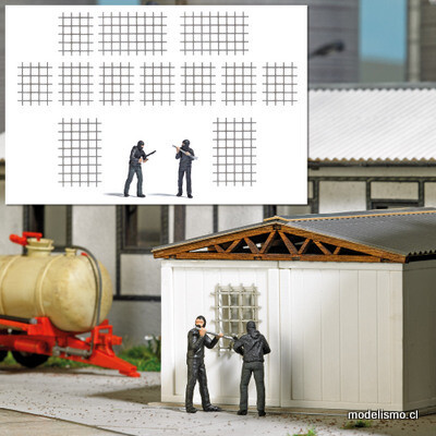 Busch H0 7951 ​Conjunto de acción: Robo de casa