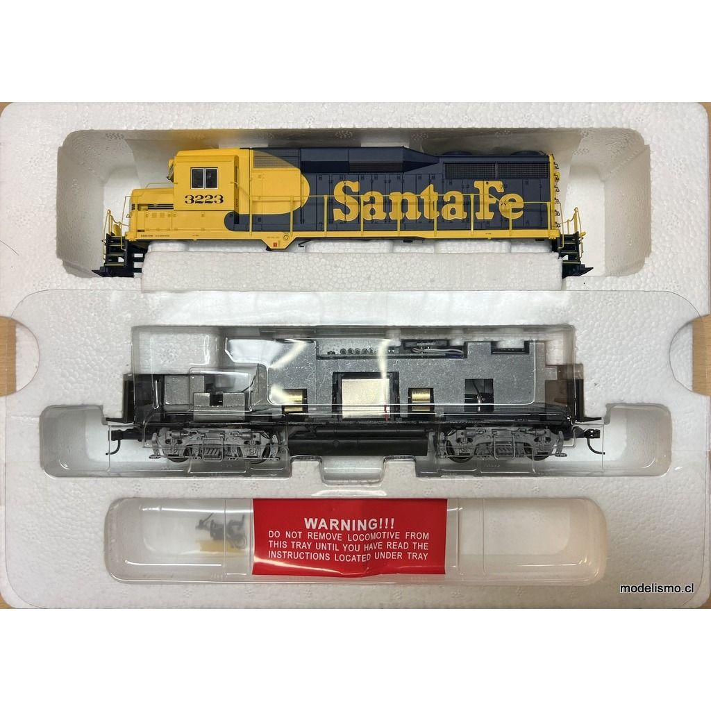 Proto 2000 GP30 Locomotive 21509 Atchison, Topeka and Santa Fe #3223 - DCC Ready
