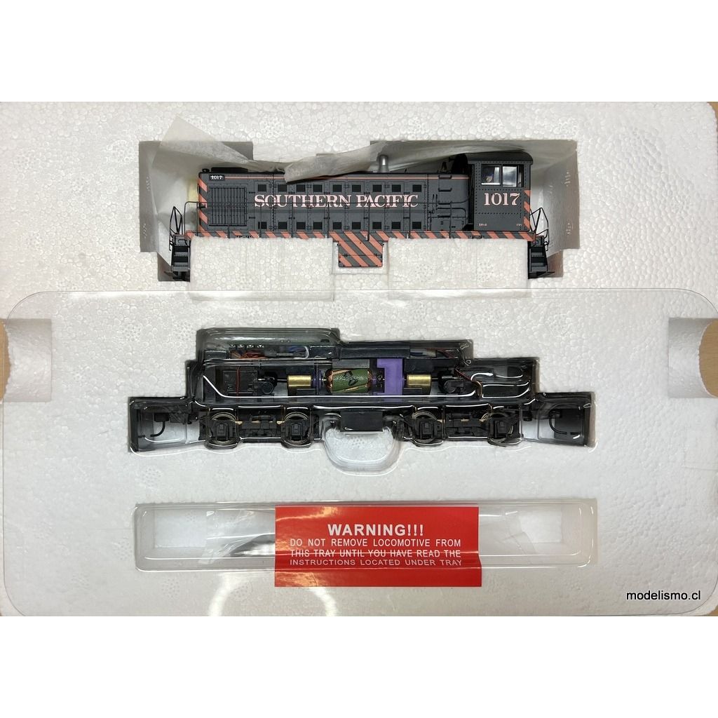Proto 2000 S1 Locomotive 23734 Southern Pacific #1017 - DCC Ready