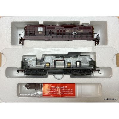 Proto 2000 GP9 Phase III Locomotive 21698 Lehigh Valley #300 w/dynamic brakes