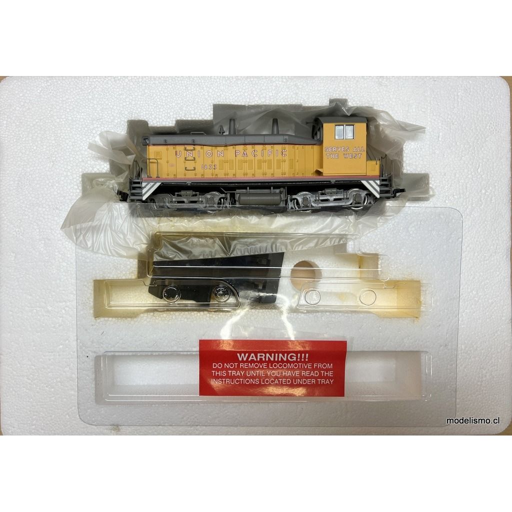 Proto 2000 SW9/1200 Locomotive 21158 Union Pacific #1833 - DCC Ready Proto 2000 SW9/1200 Locomotive 21158 Union Pacific #1833 - DCC Ready
