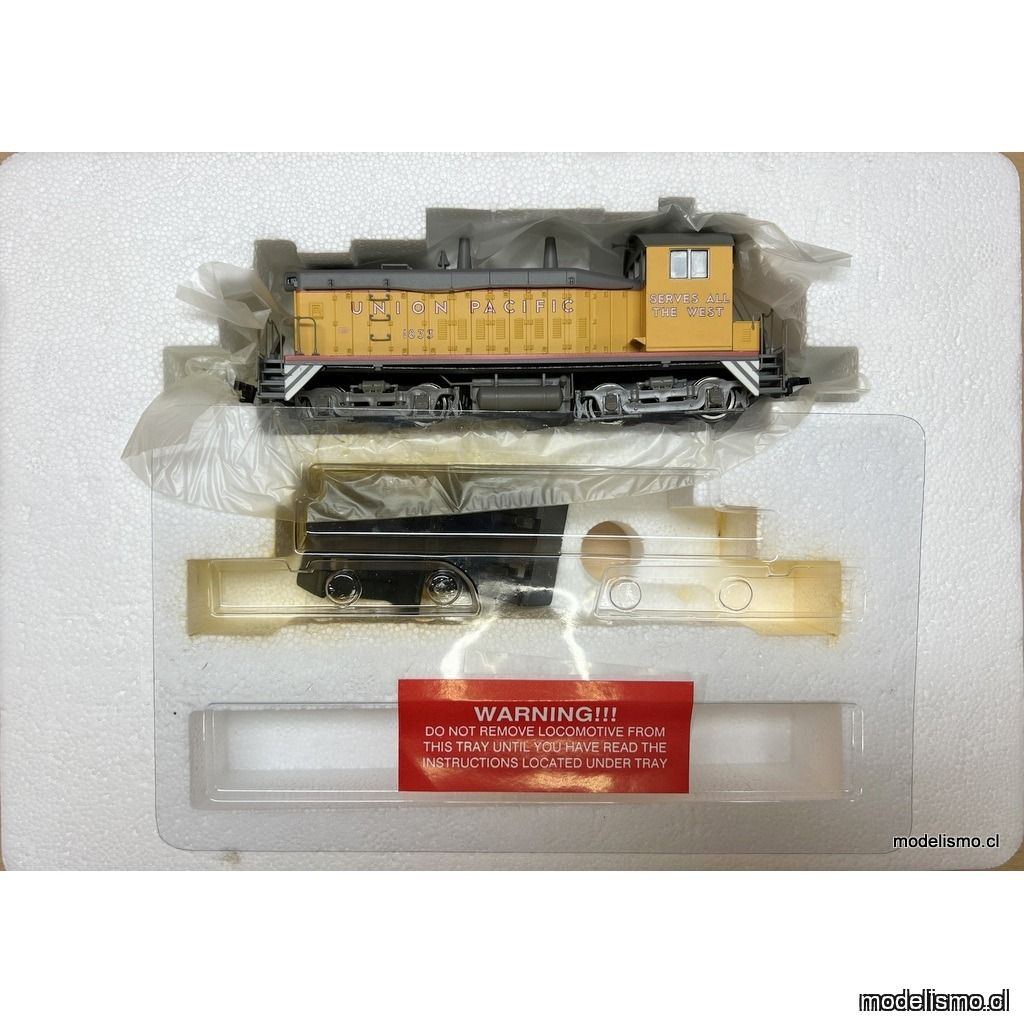 Proto 2000 SW9/1200 Locomotive 21158 Union Pacific #1833 - DCC Ready Proto 2000 SW9/1200 Locomotive 21158 Union Pacific #1833 - DCC Ready