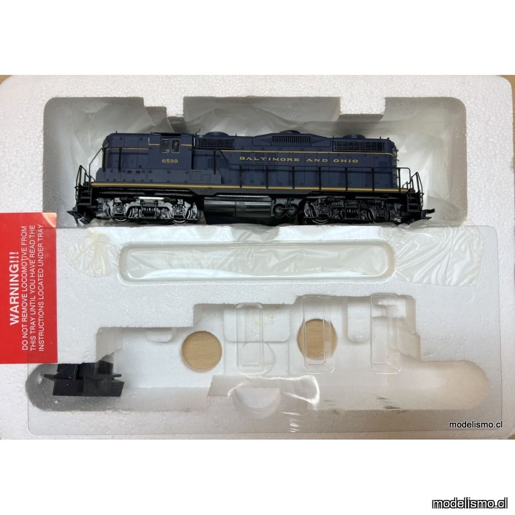 Proto 2000 GP18 Locomotive 8138 Baltimore & Ohio High Nose w/dynamic Brakes Proto 2000 GP18 Locomotive 8138 Baltimore & Ohio High Nose w/dynamic Brakes