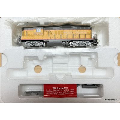 Proto 2000 GP9 Phase III Locomotive 21600 Union Pacific  #321 w/dynamic brakes
