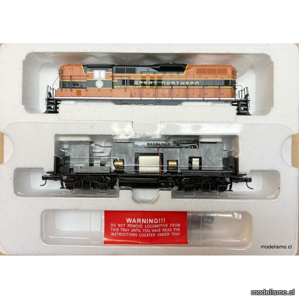 Proto 2000 GP9 II Locomotive 23608 Great Northern #703 - DCC Ready
