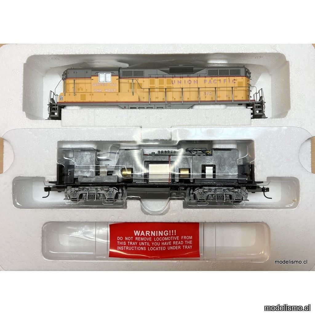 Proto 2000 GP9 II Locomotive 23621 Union Pacific #252 - DCC Ready Proto 2000 GP9 II Locomotive 23621 Union Pacific #252 - DCC Ready