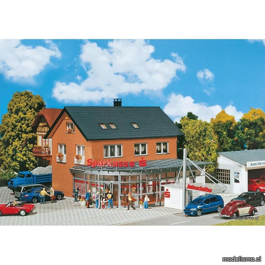 Faller 130480 Sparkasse con ventanilla para autos