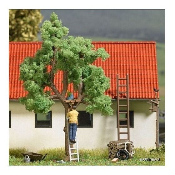 Busch H0 1834 Casa del árbol en construcción Busch H0 1834 Casa del árbol en construcción
