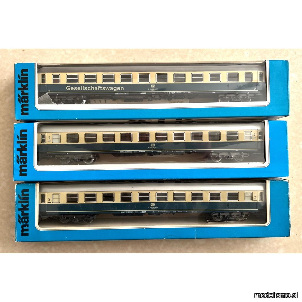 PF Märklin 2x4154+1x4175 (Gesellschaftswagen) - usado + luz