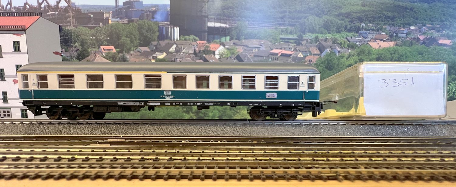 PF Märklin (4)3351 Vagones de pasajeros de 1.ª y 2.ª clase DB - usado PF Märklin (4)3351 Vagones de pasajeros de 1.ª y 2.ª clase DB - usado