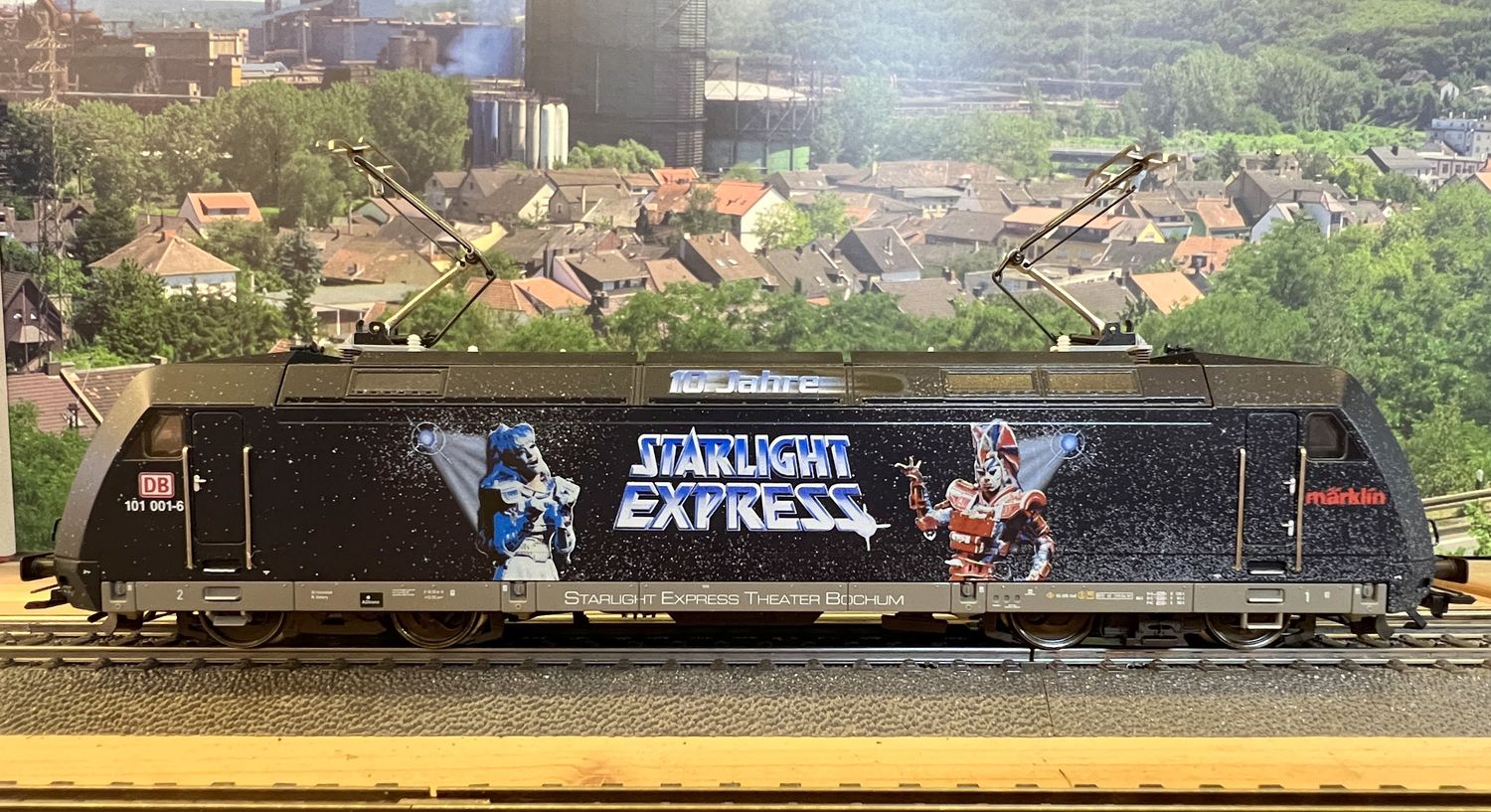 PF Märklin 37373 Locomotora eléctrica BR 101 Starlight Express - DCC #34 - usado