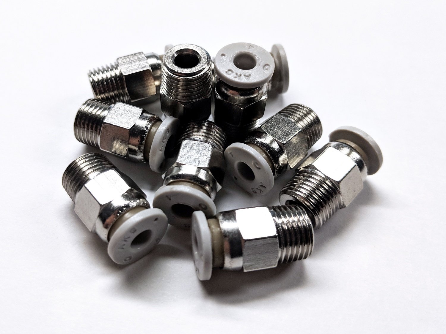 4 Pack PC4-01 NPT (1/8in) Straight-Thru Fittings - For 1.75mm Bowden Tubing