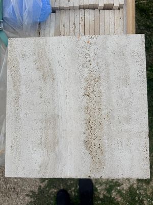 piastrella travertino classico 40x40 spazzolato poro aperto controfalda